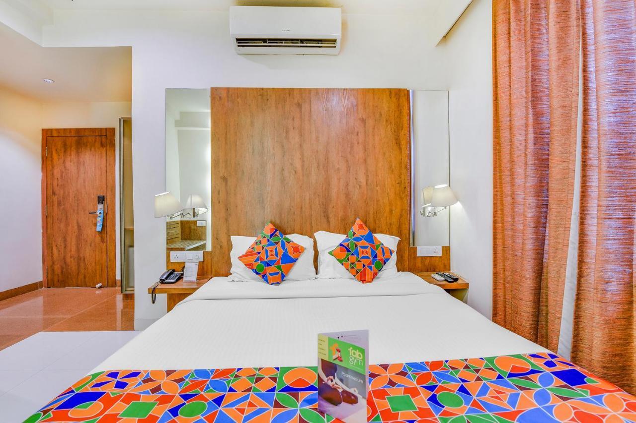 Fabhotel Arastu Nampally Hyderabad Exterior photo